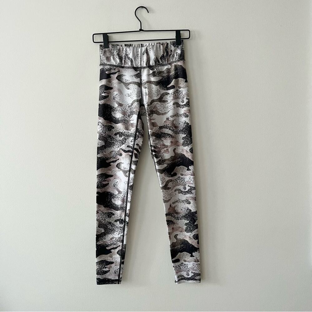 Terez Camo Printed Leggings